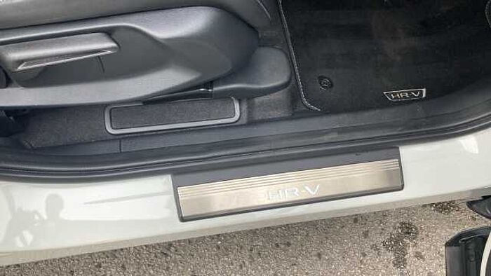Honda HR-V 1.5 eHEV Advance 5dr CVT Hybrid Hatchback 