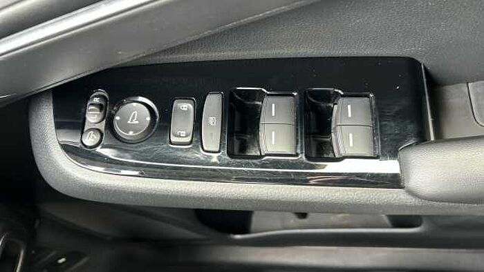 Honda HR-V 1.5 eHEV Advance 5dr CVT Hybrid Hatchback 