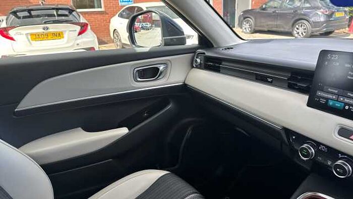 Honda HR-V 1.5 eHEV Advance Style 5dr CVT Hybrid Hatchback 