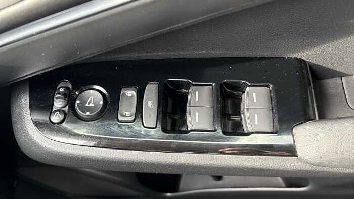 Honda HR-V 1.5 eHEV Advance 5dr CVT Hybrid Hatchback 