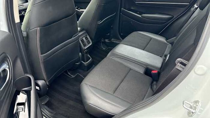 Honda HR-V 1.5 eHEV Advance 5dr CVT Hybrid Hatchback 